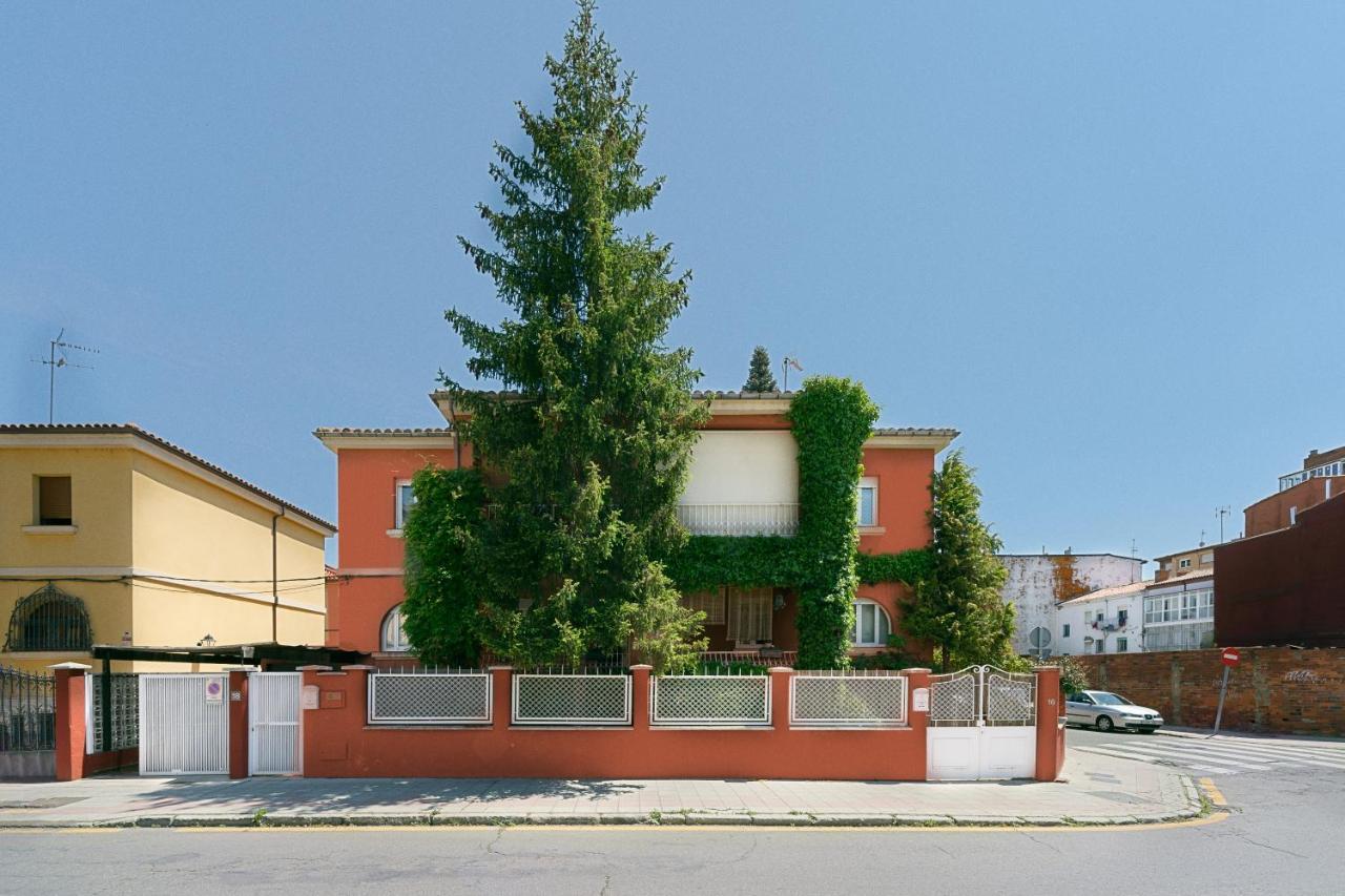 Casa Palomera - Casa Completa Con Jardin, Gimnasio Y Garaje Privados Holiday home Leon